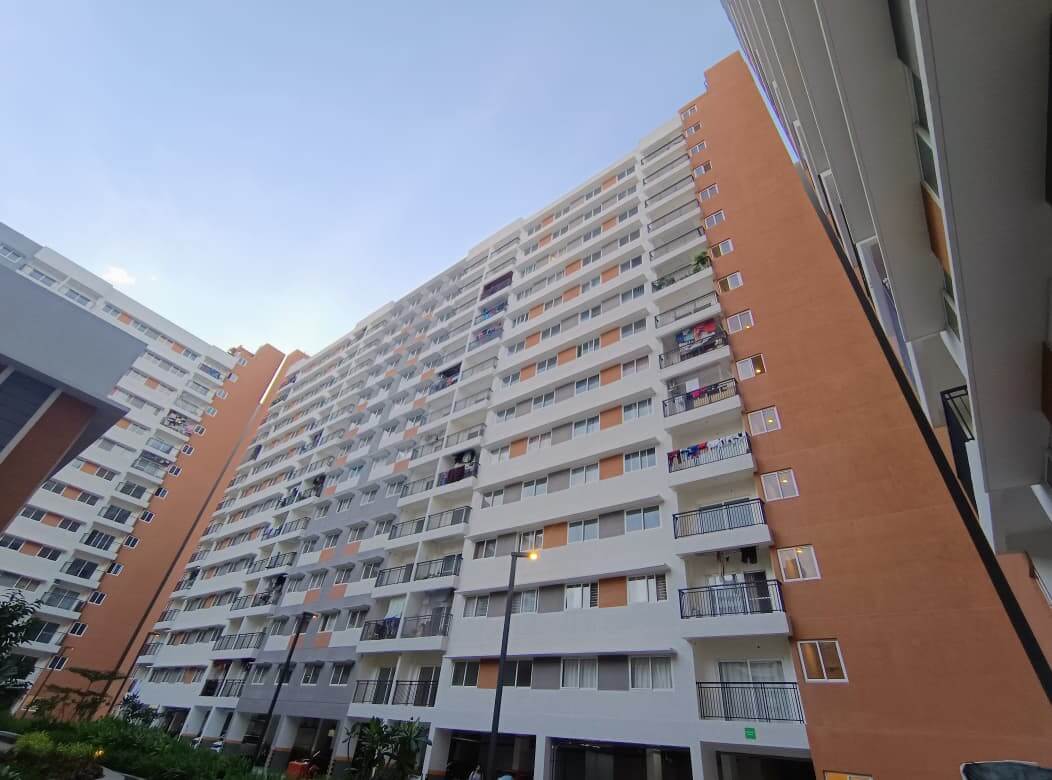 Block 01 C & D South View