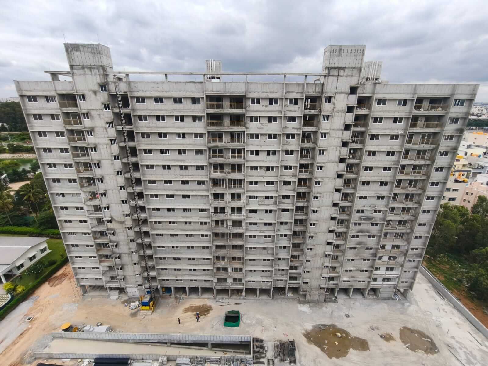Block 01 - East View
