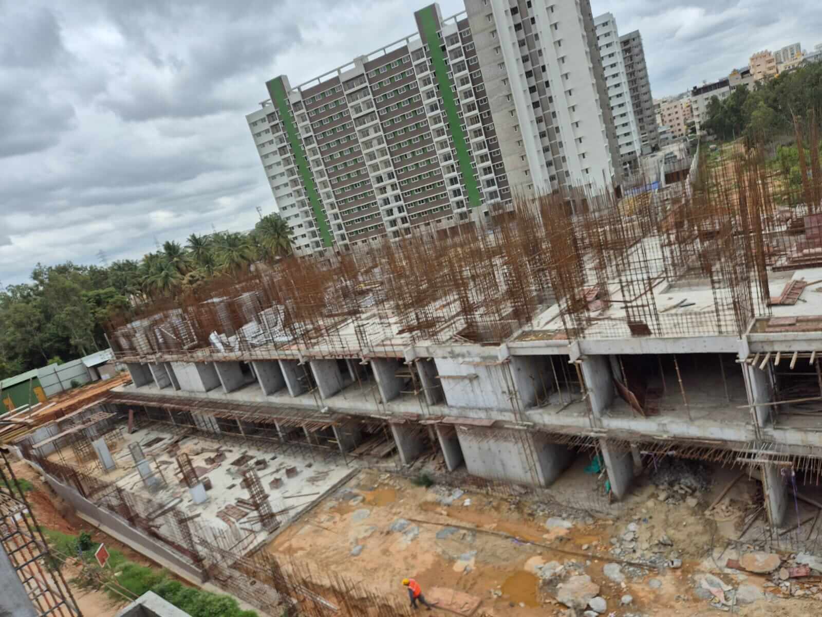 Block 04 - East View A & B