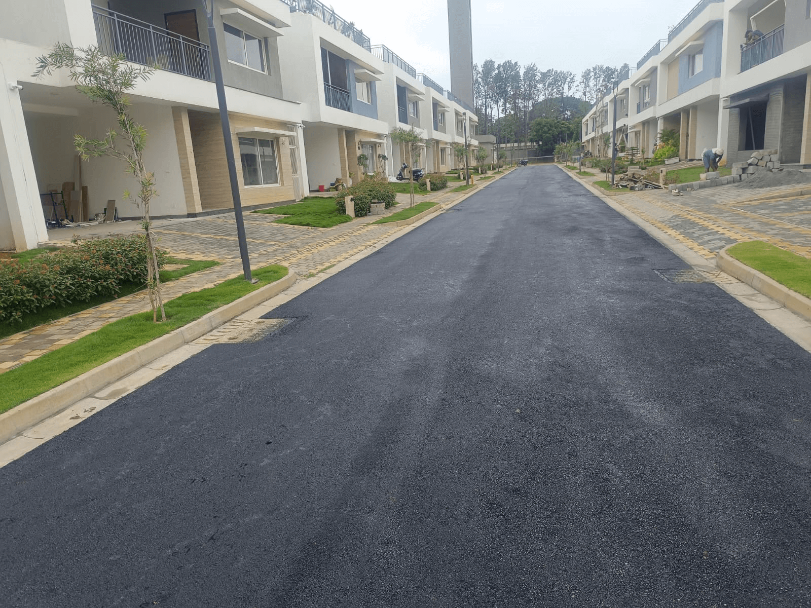 Final Layer Road Asphalting