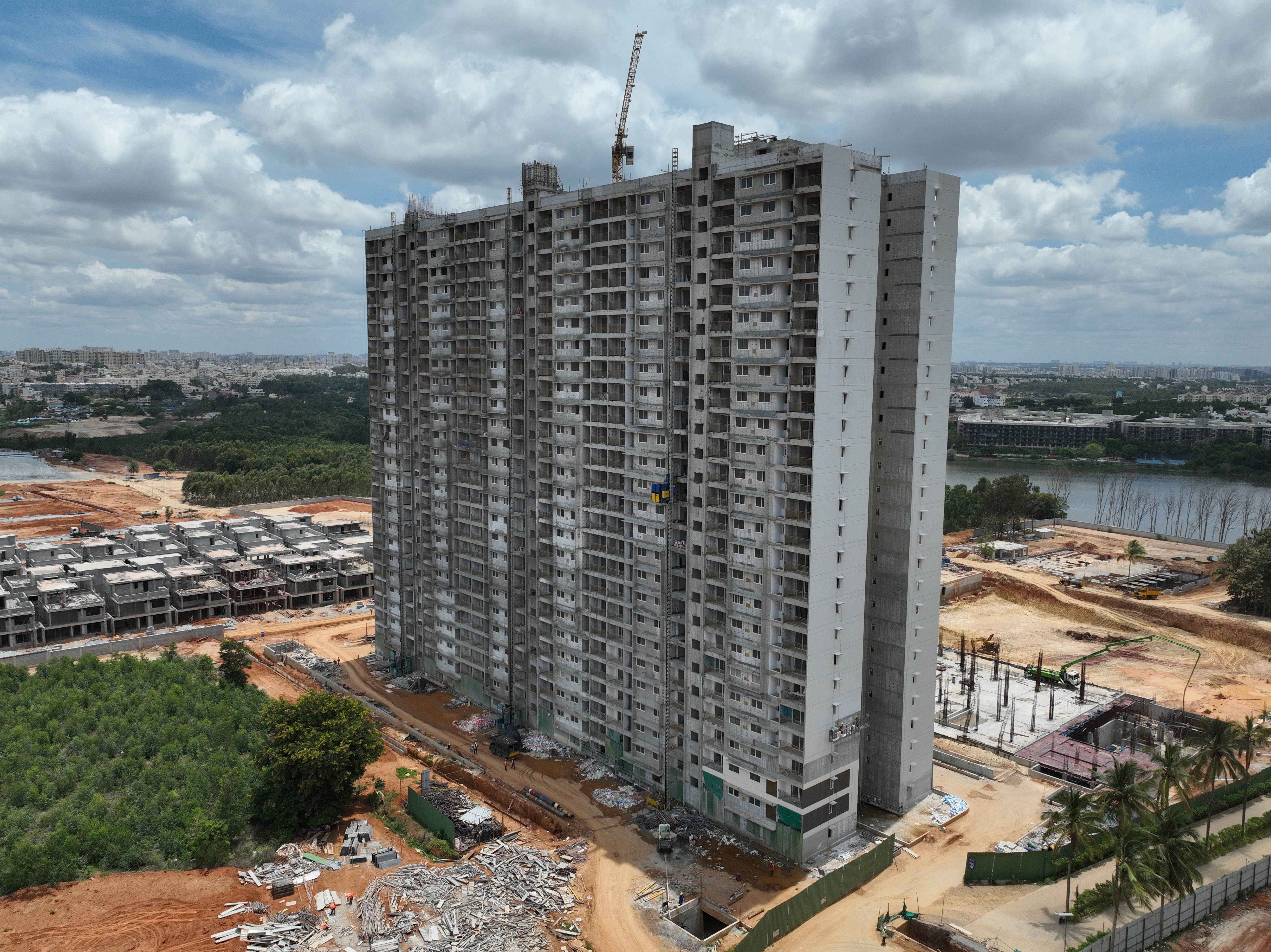 Block 02 Side View